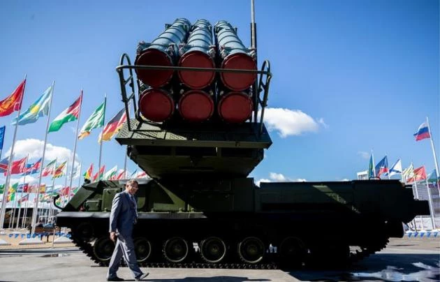 Buk-M3 Viking: Αποκαλυπτήρια για το «συγγενή» των ρωσικών S-400 (βίντεο)